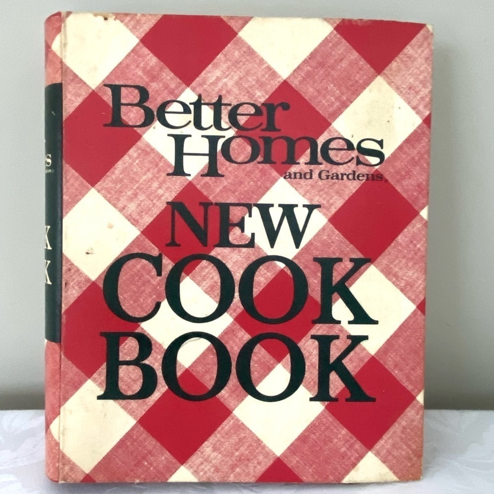 Vintage Better Homes and Gardens New Cookbook 1973 Binder